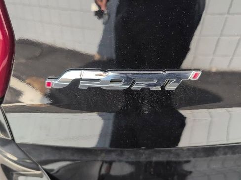 Used 2017 Ford Explorer Sport w/ Equipment Group 401A AWD/4WD image 9