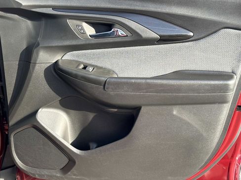 Used 2023 Chevrolet TrailBlazer LT w/ Convenience Package image 18