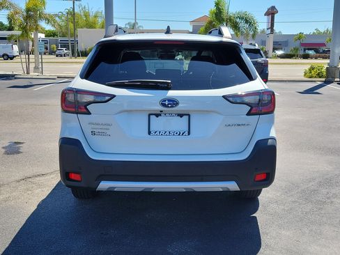 Certified 2024 Subaru Outback Limited AWD/4WD image 9
