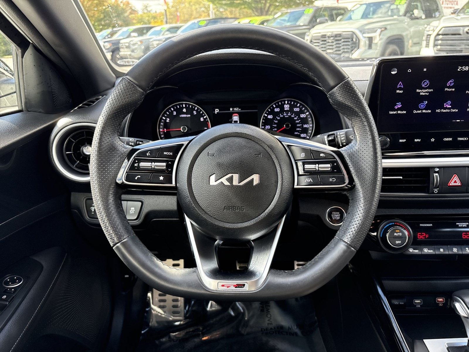 Used 2023 Kia Forte GT-Line FWD image 15