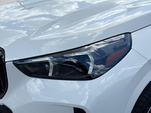 New 2026 BMW X1 xDrive28i w/ Technology Package AWD/4WD image 9