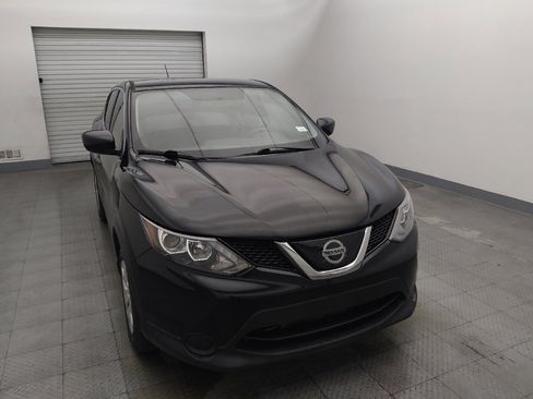 Used 2019 Nissan Rogue Sport S FWD image 14