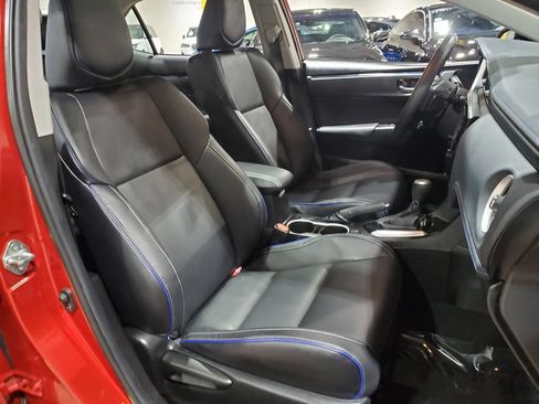 Used 2018 Toyota Corolla XSE FWD image 14