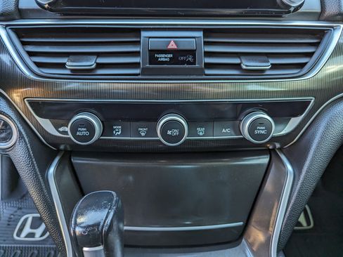 Used 2020 Honda Accord Sport image 23