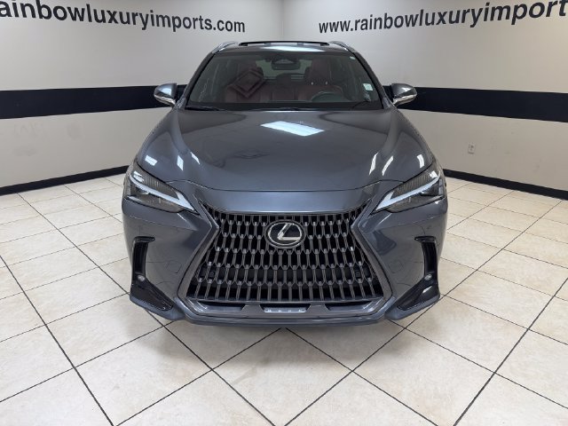Used 2024 Lexus NX 250 FWD image 2