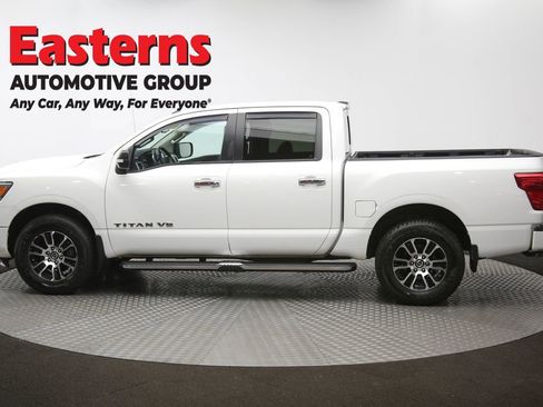 Used 2020 Nissan Titan SV w/ SV Convenience Package image 63