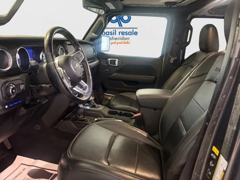 Used 2023 Jeep Wrangler Unlimited Sahara w/ Cold Weather Group AWD/4WD image 9