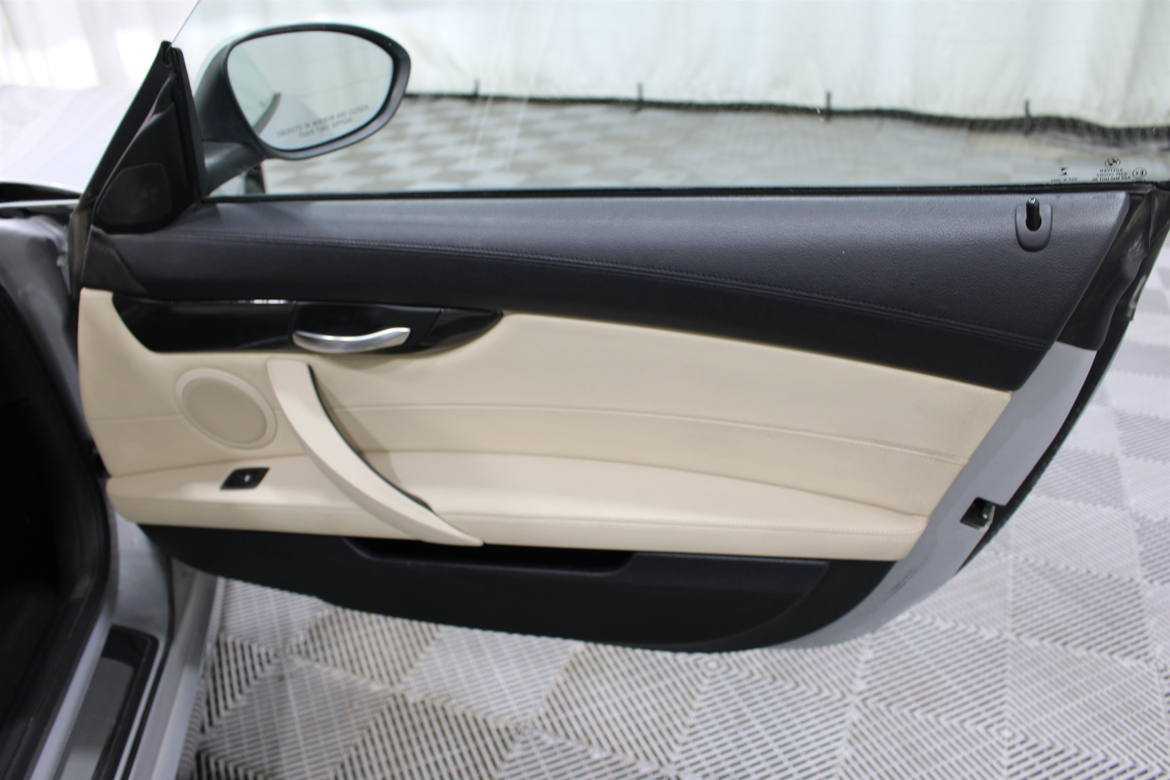 Used 2016 BMW Z4 sDrive35i RWD image 18