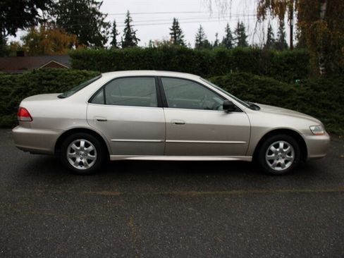 Used 2002 Honda Accord EX image 11