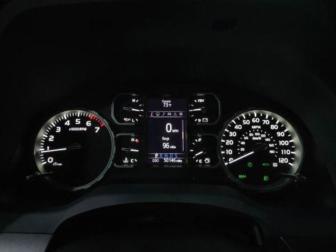 Used 2019 Toyota Tundra SR5 w/ TRD Off Road Package image 25