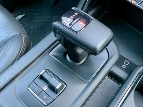 Used 2024 GMC Sierra 1500 AT4 w/ Technology Package image 53