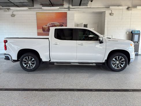 New 2026 Chevrolet Silverado 1500 LT image 10