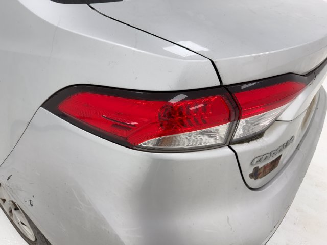 Used 2020 Toyota Corolla L FWD image 16