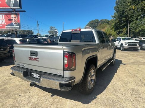 Used 2018 GMC Sierra 1500 SLT image 6