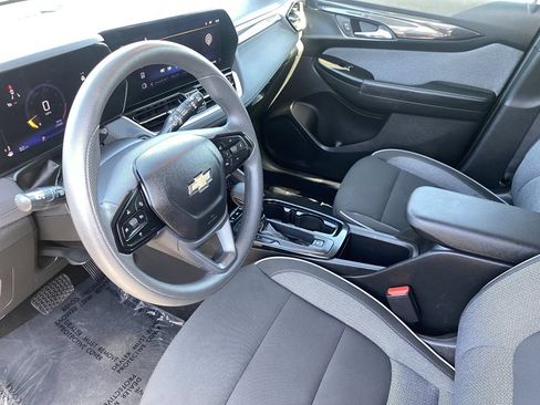 Used 2025 Chevrolet TrailBlazer LT FWD image 29