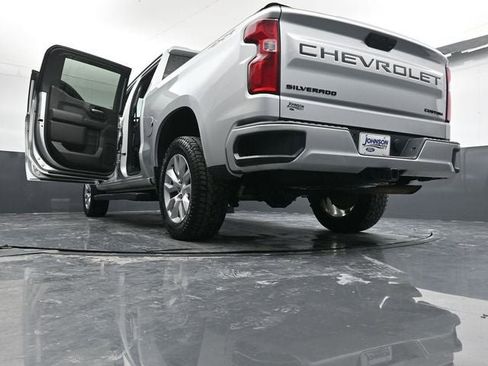 Used 2020 Chevrolet Silverado 1500 Custom w/ Custom Value Package image 34