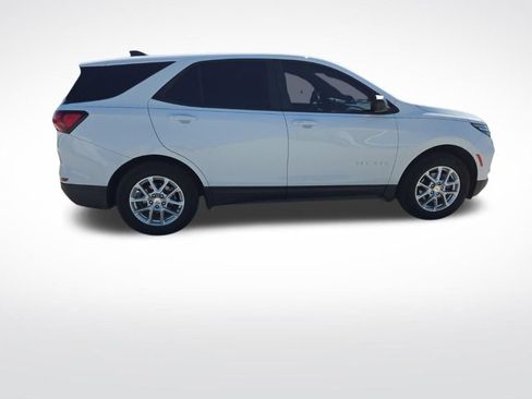 Used 2022 Chevrolet Equinox LS w/ LS Convenience Package AWD/4WD image 41