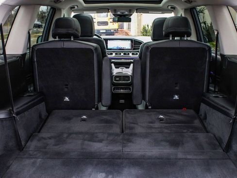 Used 2022 Mercedes-Benz GLS 450 4MATIC image 49