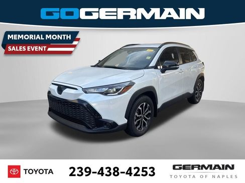Used 2025 Toyota Corolla Cross AWD Hybrid image 1