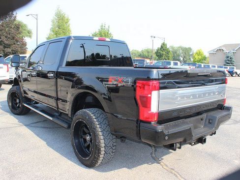 Used 2018 Ford F250 Platinum w/ FX4 Off-Road Package AWD/4WD image 6