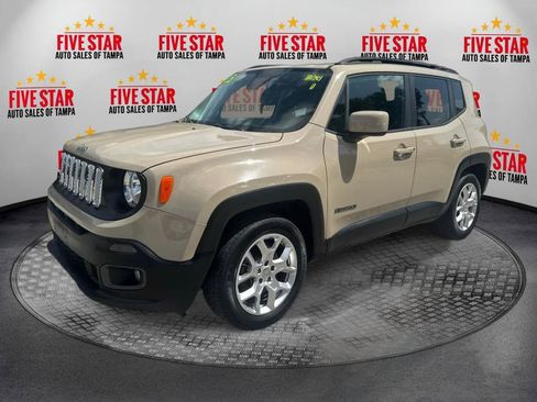 Used 2015 Jeep Renegade Latitude w/ Popular Equipment Group AWD/4WD image 3
