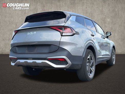 Used 2023 Kia Sportage LX AWD/4WD image 8