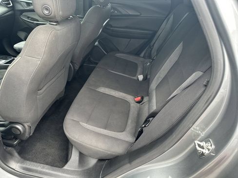 Used 2026 Chevrolet TrailBlazer LT w/ LT Cold Weather Package FWD image 29