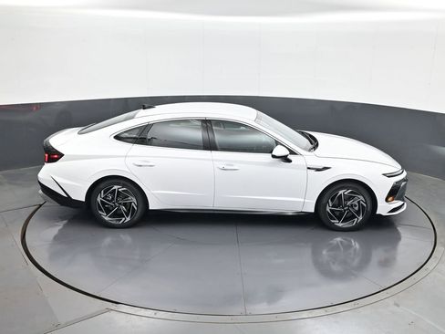 New 2026 Hyundai Sonata SEL image 16