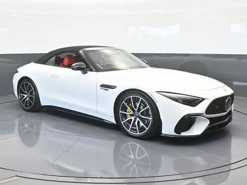 Used 2022 Mercedes-Benz SL 63 AMG 4MATIC image 8