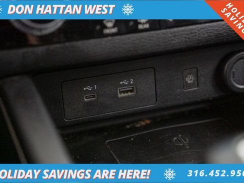 Used 2022 Mitsubishi Outlander SE image 12