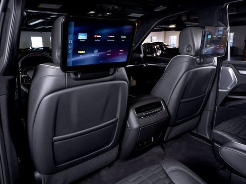 Used 2025 Cadillac Escalade V image 52