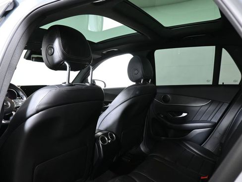 Used 2022 Mercedes-Benz GLC 300 GLC 300 image 6