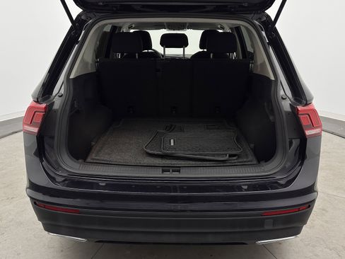 Used 2020 Volkswagen Tiguan S image 27