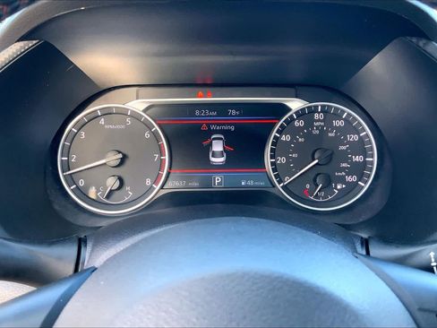 Used 2024 Nissan Sentra SR FWD image 22