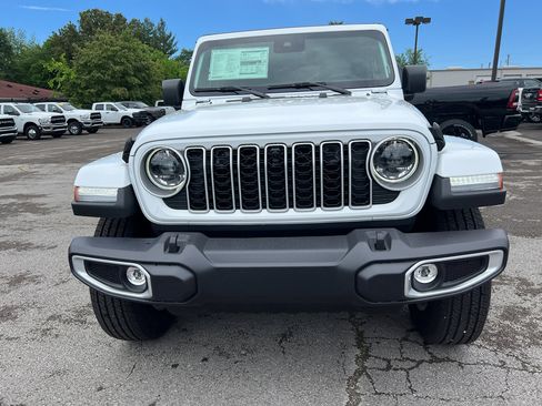 New 2025 Jeep Wrangler Sahara image 2