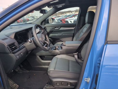 New 2026 GMC Terrain AT4 w/ Convenience Package III image 13