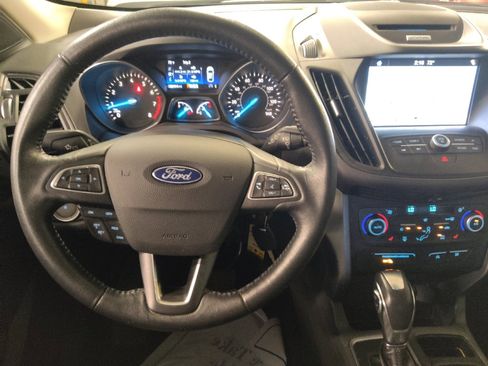Used 2018 Ford Escape SEL image 22