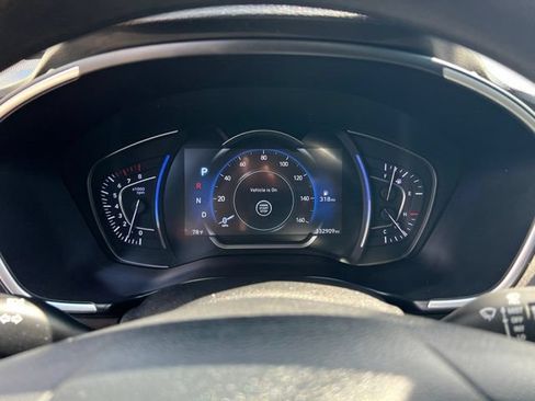 Used 2019 Hyundai Santa Fe SEL FWD image 18