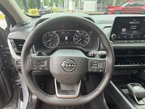 Used 2026 Nissan Rogue Dark Armor AWD/4WD image 30