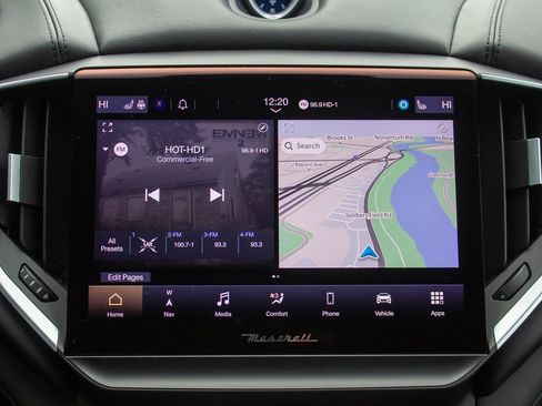 Used 2022 Maserati Ghibli Modena Q4 image 16