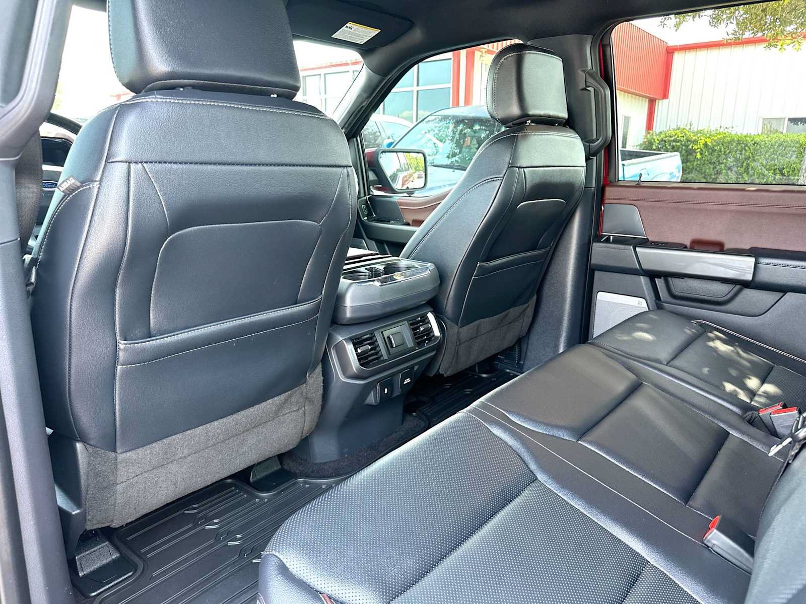 Used 2023 Ford F150 Lariat AWD/4WD image 24