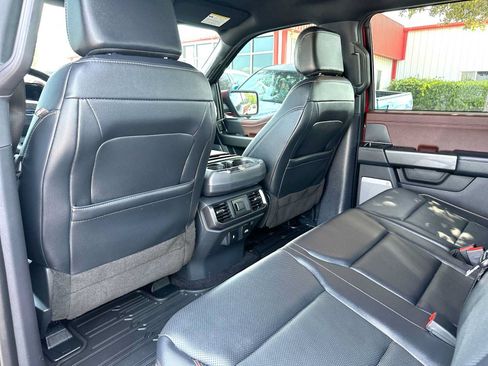 Used 2023 Ford F150 Lariat AWD/4WD image 24