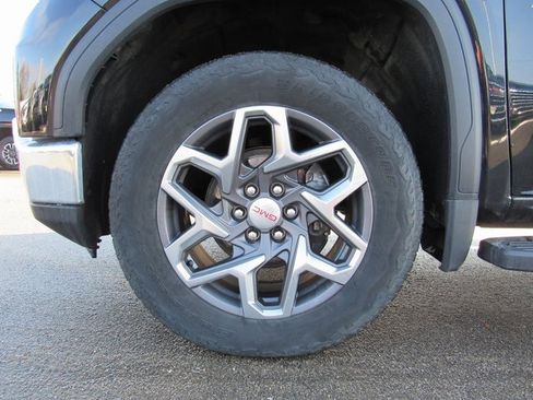 Used 2022 GMC Sierra 1500 SLT w/ SLT Premium Plus Package image 7