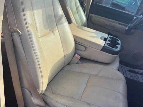 Used 2008 GMC Sierra 1500 SLE w/ Max Trailering Pack AWD/4WD image 12