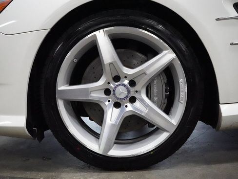 Used 2014 Mercedes-Benz SL 550 image 25