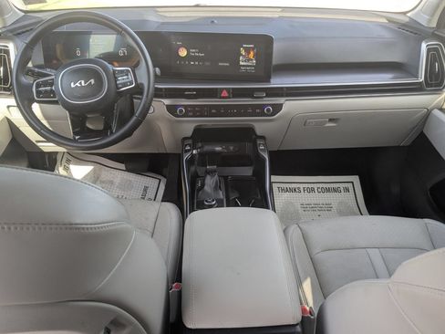 Used 2024 Kia Sorento S w/ Panoramic Sunroof Package FWD image 32