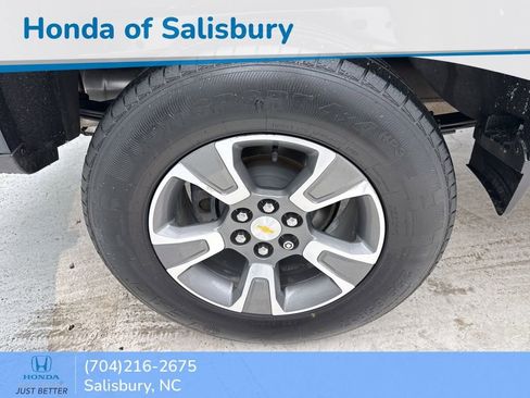 Used 2018 Chevrolet Colorado Z71 image 10
