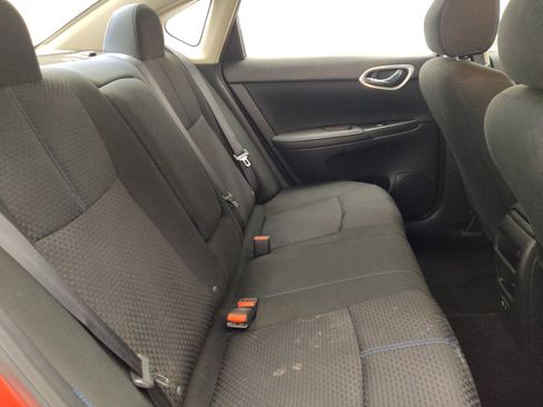 Used 2019 Nissan Sentra SR FWD image 19