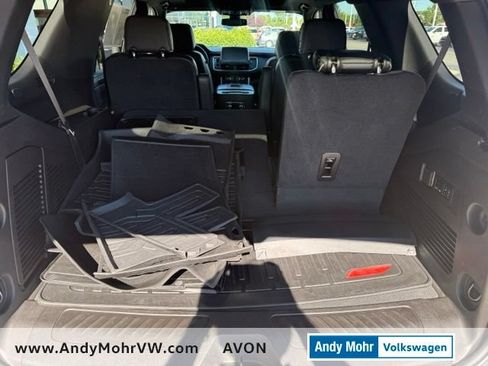 Used 2021 GMC Yukon SLT w/ SLT Luxury Plus Package RWD image 9