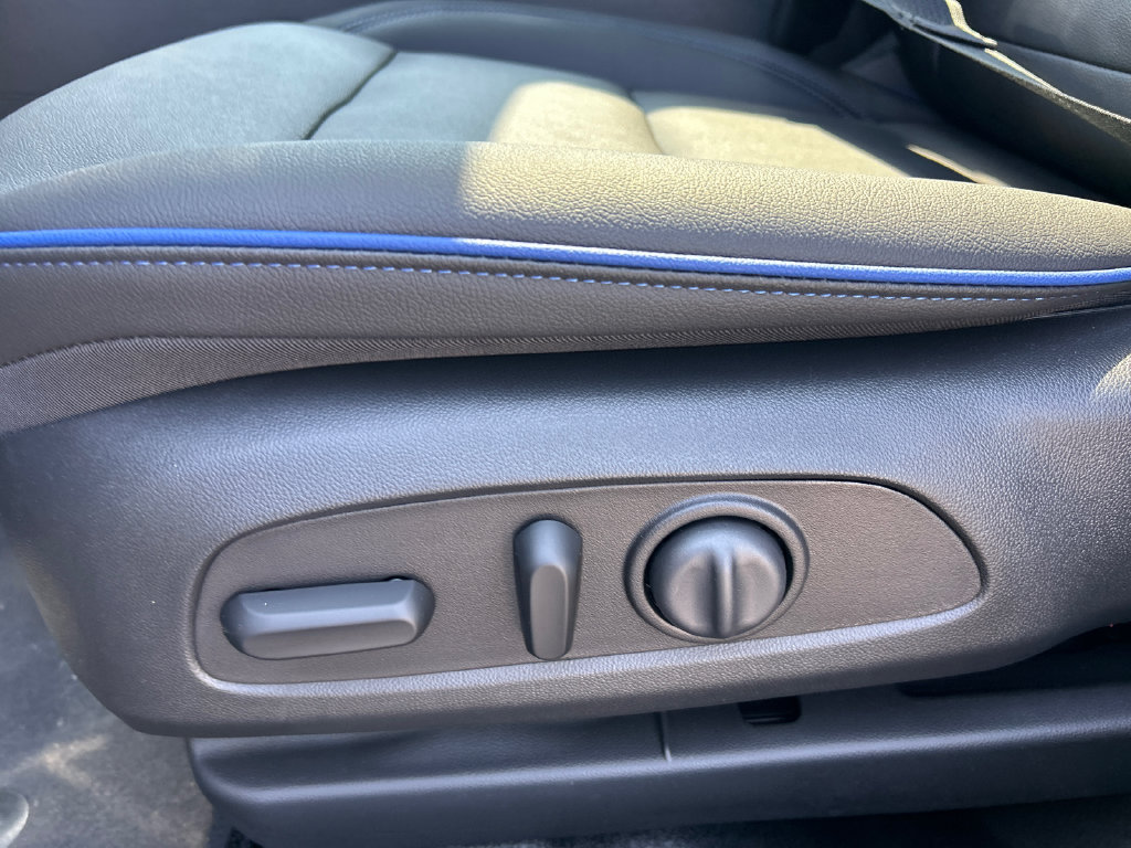 New 2026 Buick Envista Sport Touring w/ Convenience I Package FWD image 18